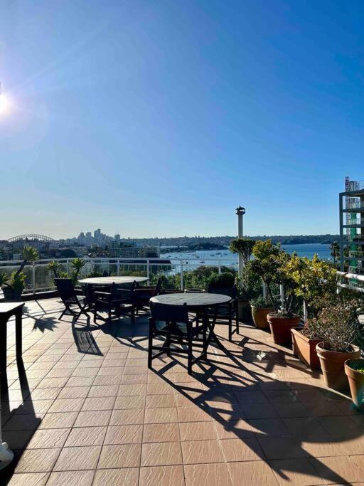 In Darling Point Apartment